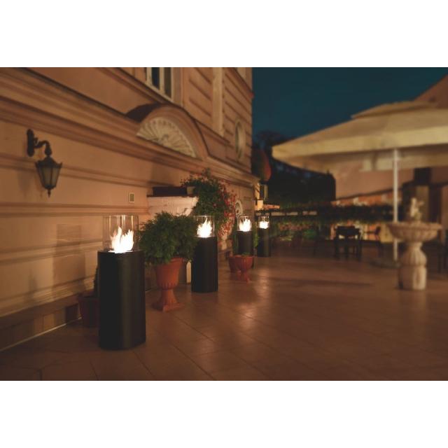 Chimeneas en exterior Totem Commerce de Planika 640x640 - CHIMENEAS