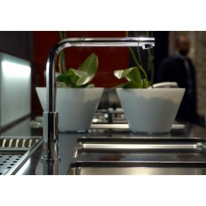 Grifo Ovale de Gessi 300x300 - Grifer&iacute;a moderna para cocina