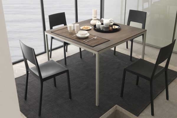 Mesa Twenty de Modulnova 600x400 - Mesas de dise&ntilde;o