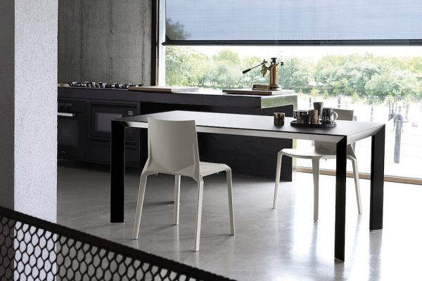 Silla Plana de Kristalia 600x400 - Sillas de dise&ntilde;o