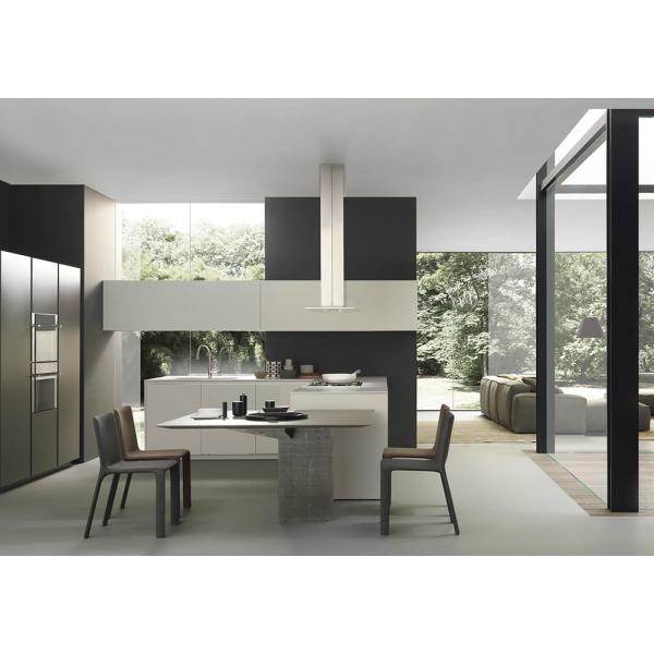 1.1.37 Cocina Light en laca 1 600x340 - MODULNOVA LIGHT