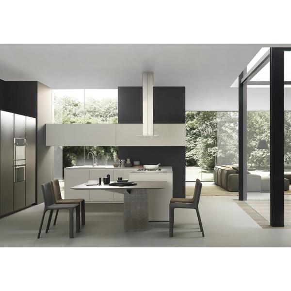 1.1.37 Cocina Light en laca 600x340 - MODULNOVA LIGHT