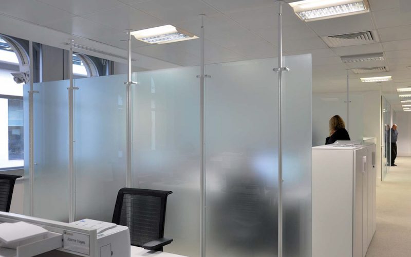 LUCONI AboutUs 2013 65 800x500 - Mobiliario de oficina modernos