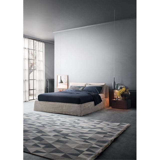 cama milano 3 640x640 - Camas de dise&ntilde;o