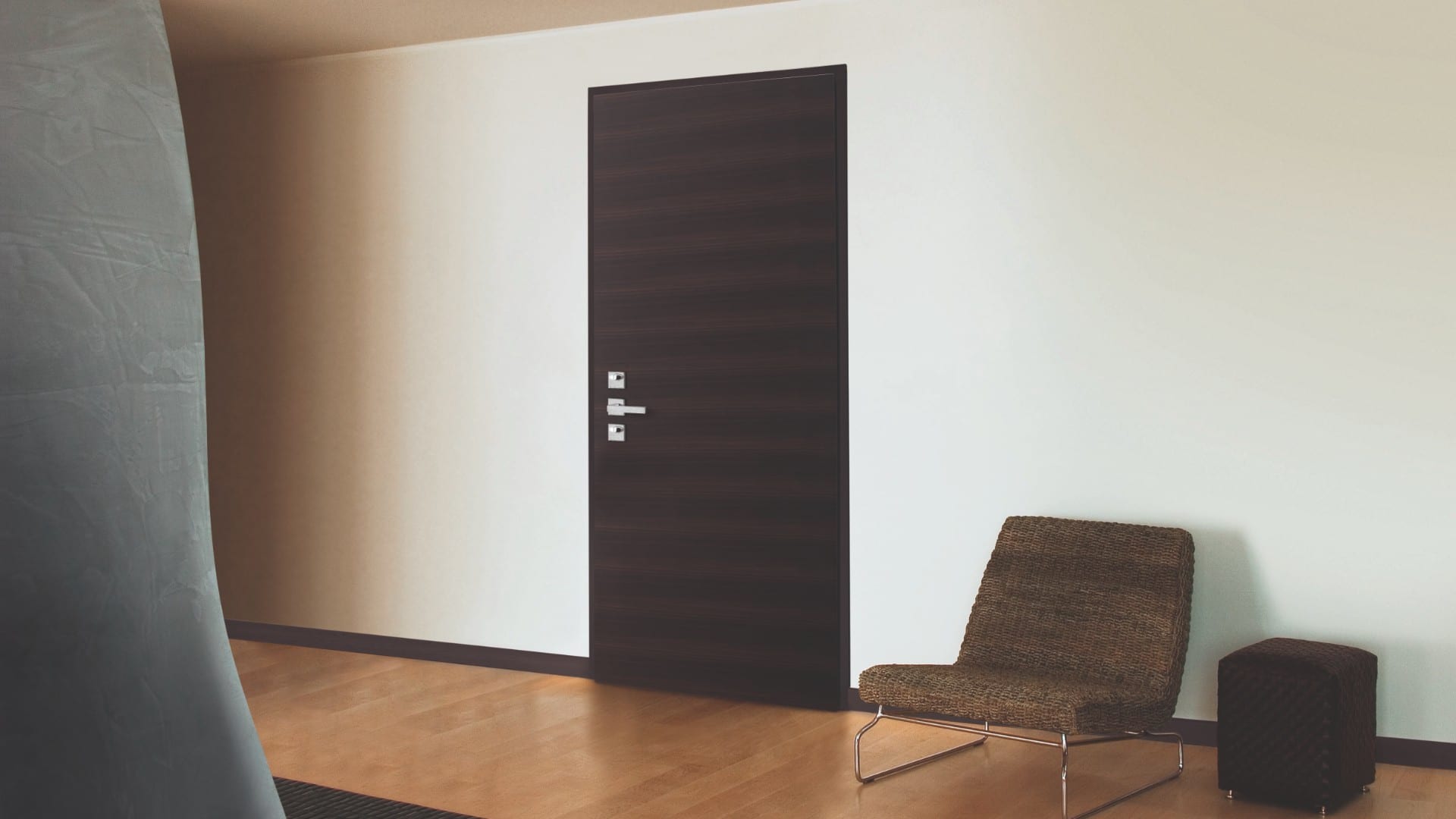 5 Grand Superior - Puertas acorazadas modernas
