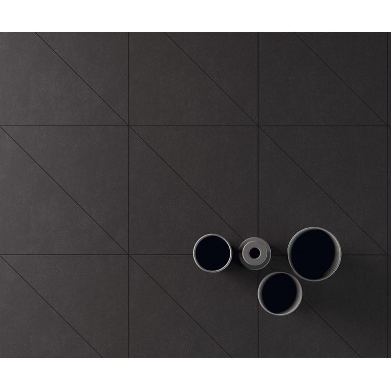 CAVA BLACK 02 800x450 - PORCEL&Aacute;NICOS DE AUTOR