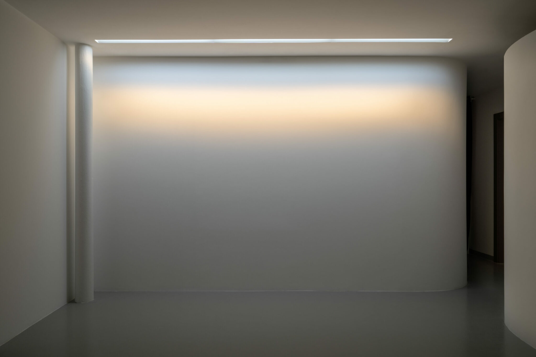 CoeLux Sky Line Smart Sky Sunset CoeLux Showroom IT 2 min - Sistemas de iluminaci&oacute;n de aspecto natural