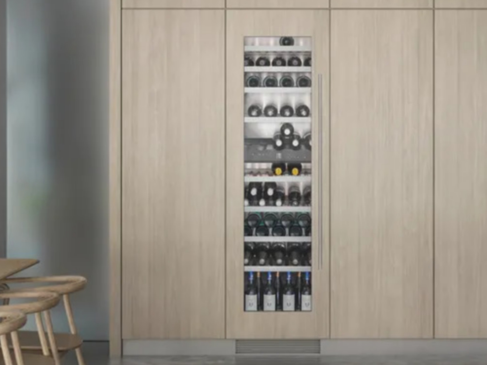 ok17660186 gaggenau wine cabinets 2021 200 series landingPage teaser - GAGGENAU Serie 200 Vinoteca puerta de cristal RW282262