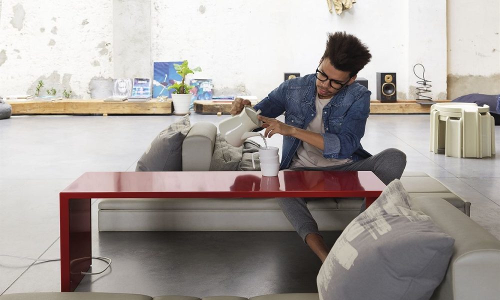 Square Bench HOME dentro de Radiadores